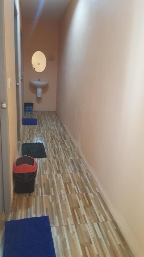 Phatra Hostel Thong Sala Buitenkant foto