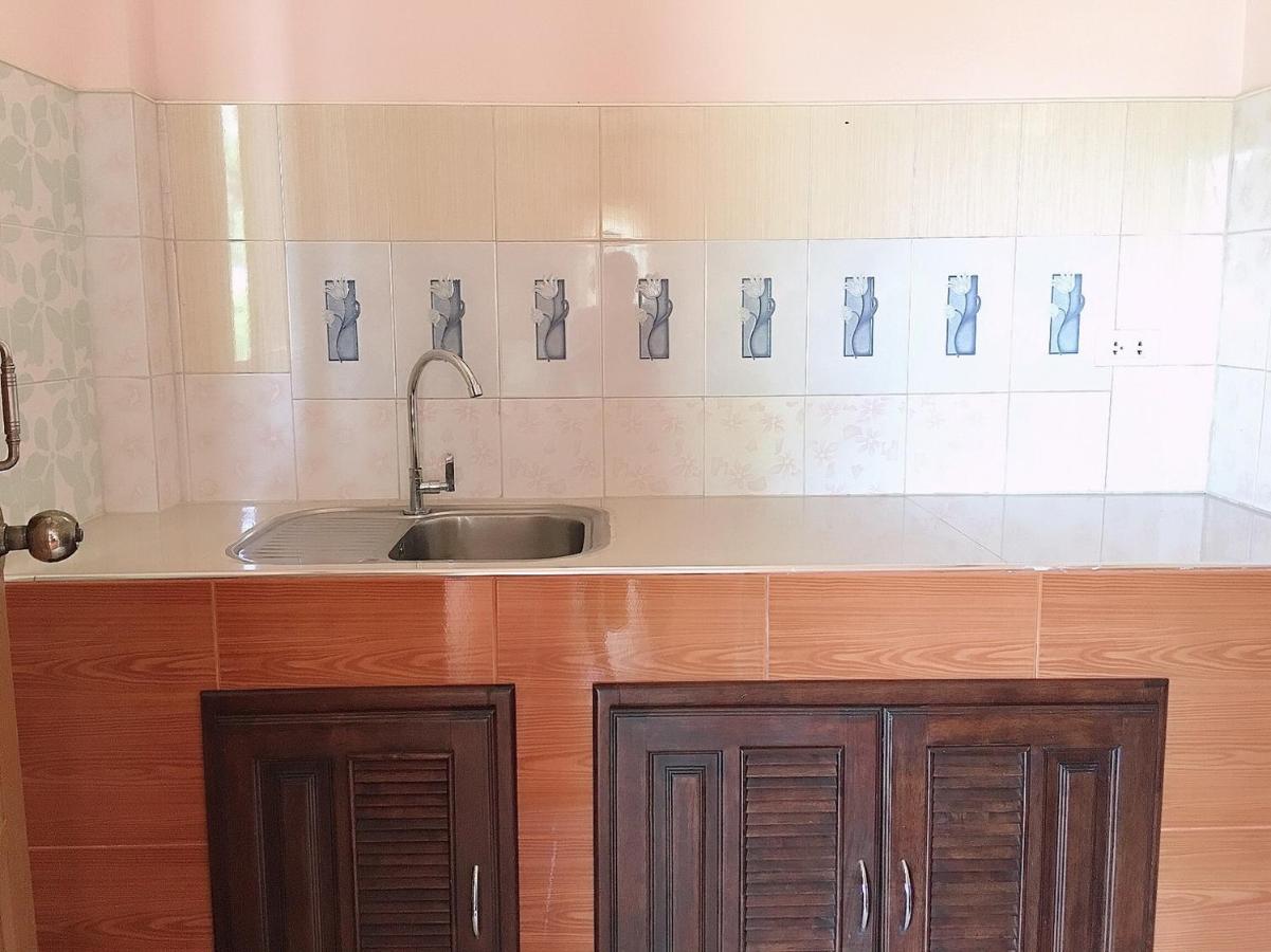 Phatra Hostel Thong Sala Buitenkant foto