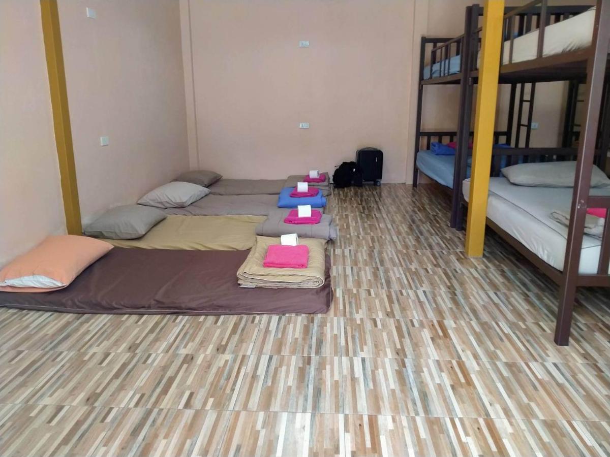 Phatra Hostel Thong Sala Buitenkant foto