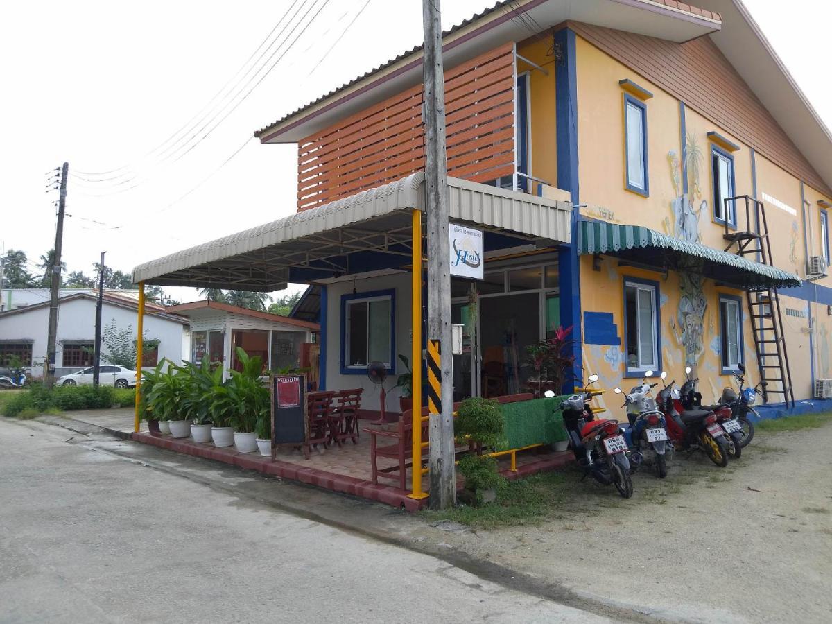 Phatra Hostel Thong Sala Buitenkant foto