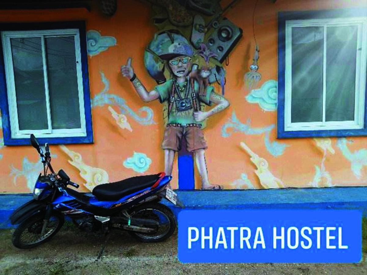 Phatra Hostel Thong Sala Buitenkant foto
